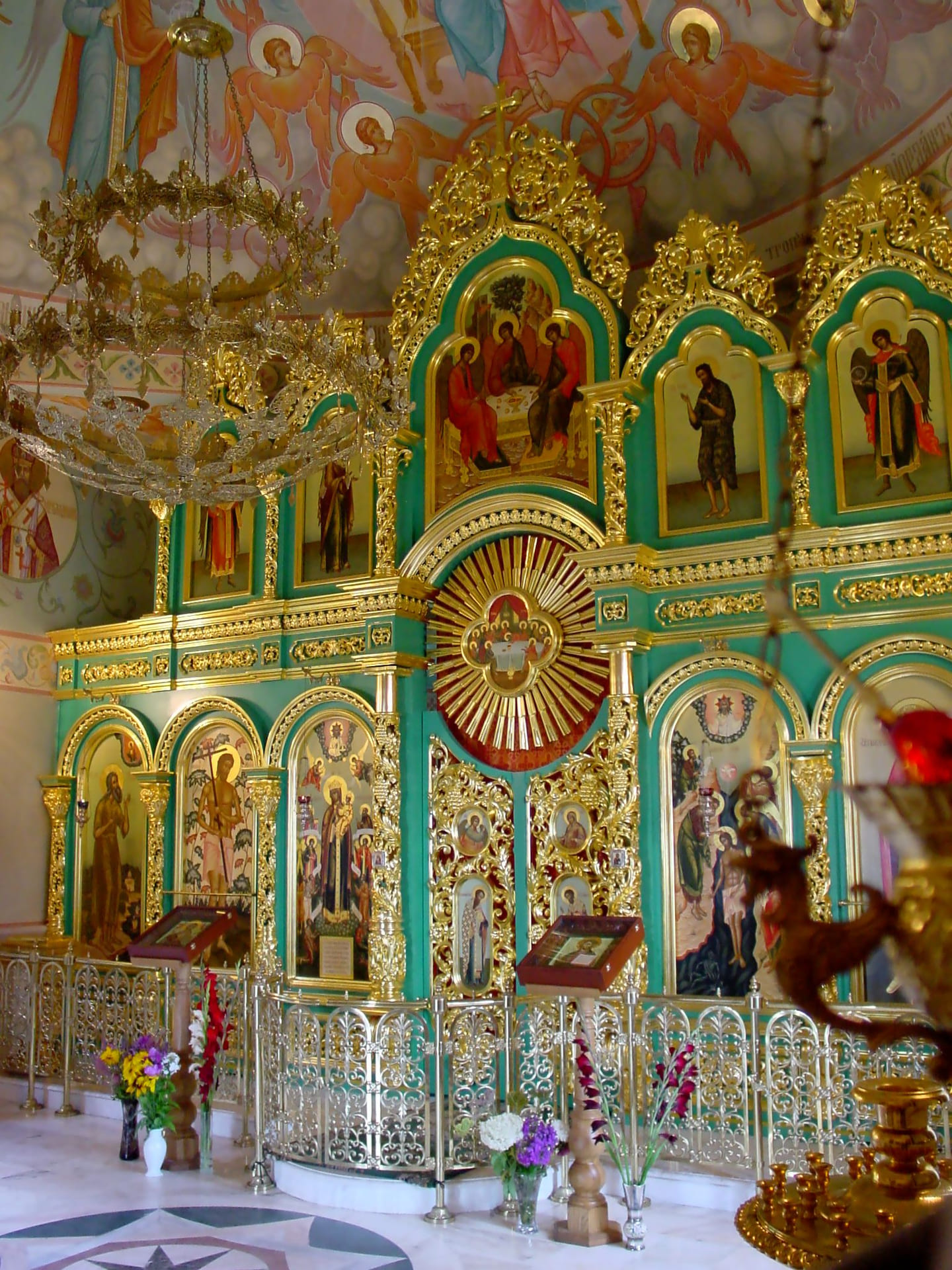 Иконостасы