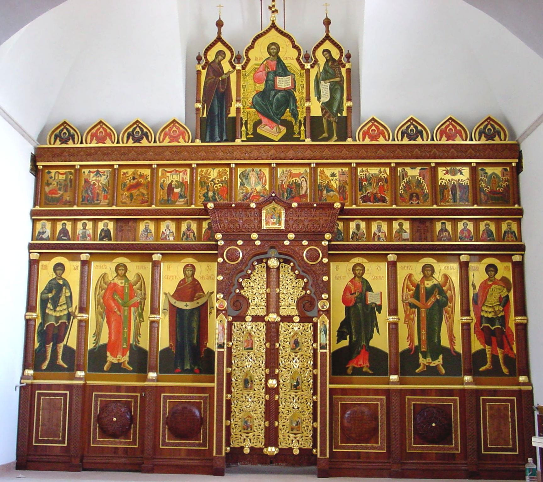 Иконостасы