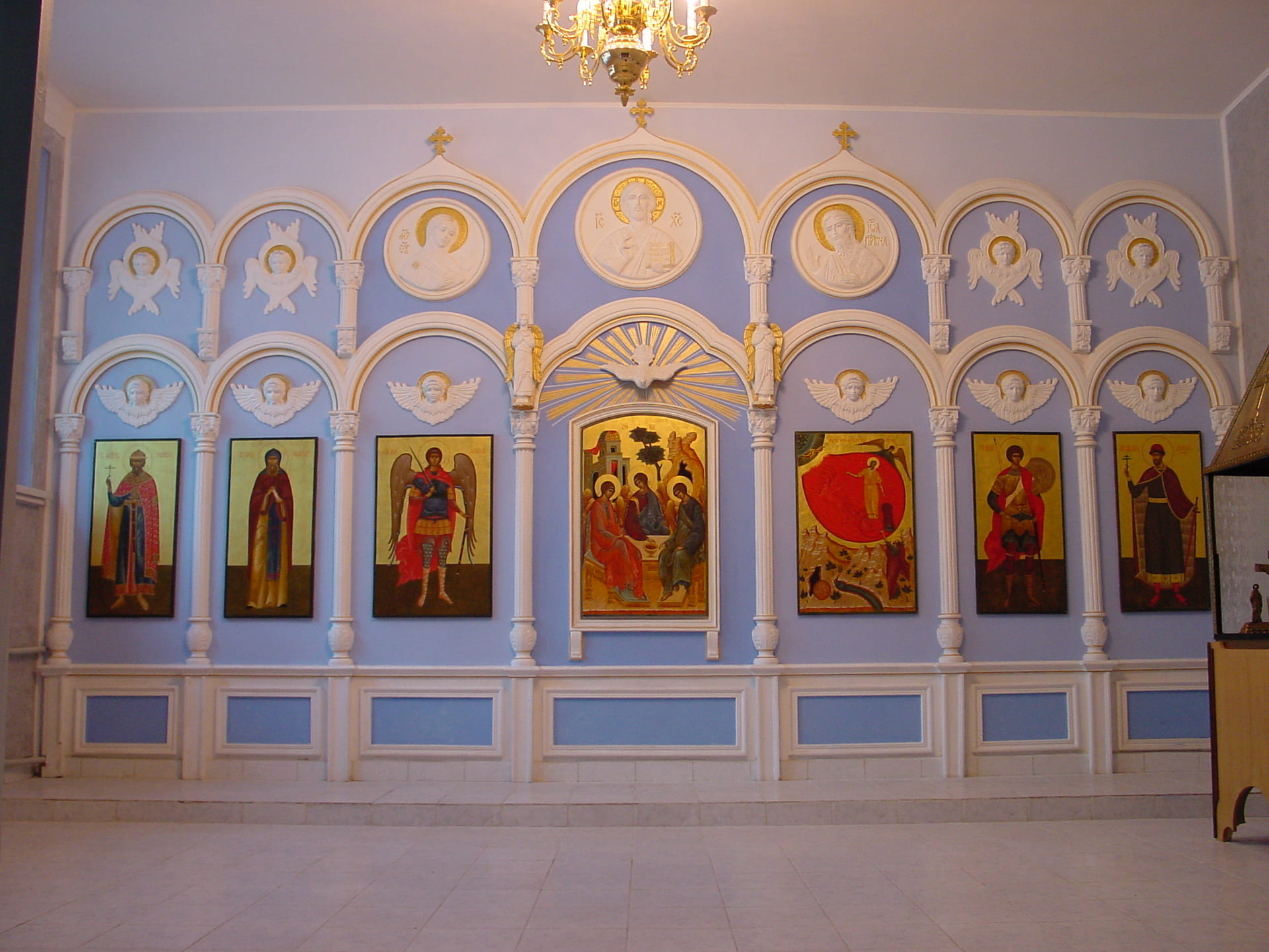 Иконостасы
