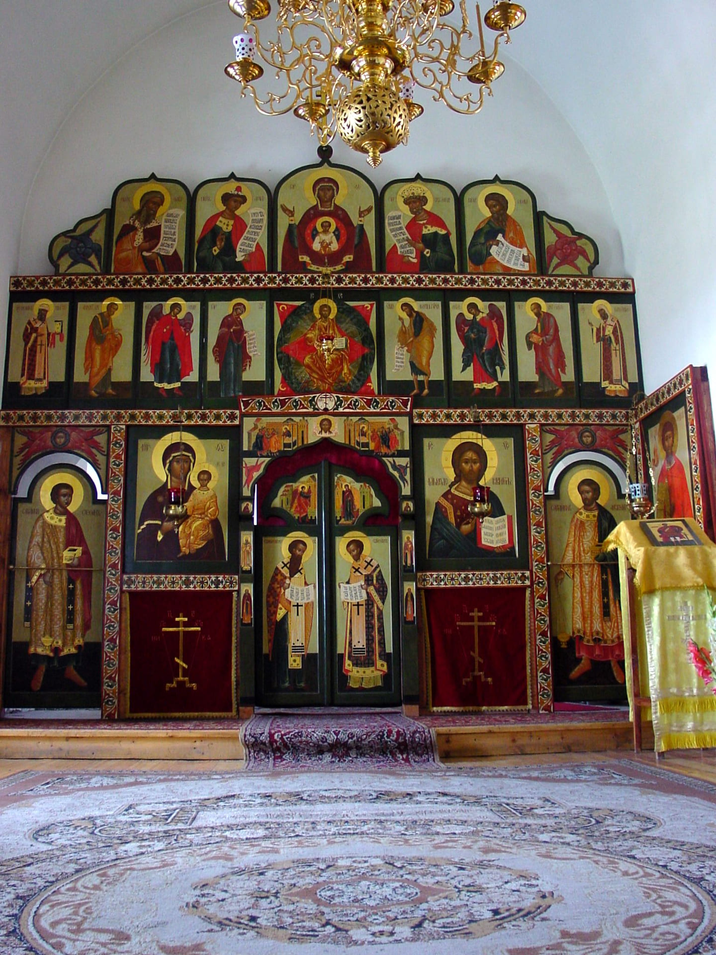 Иконостасы