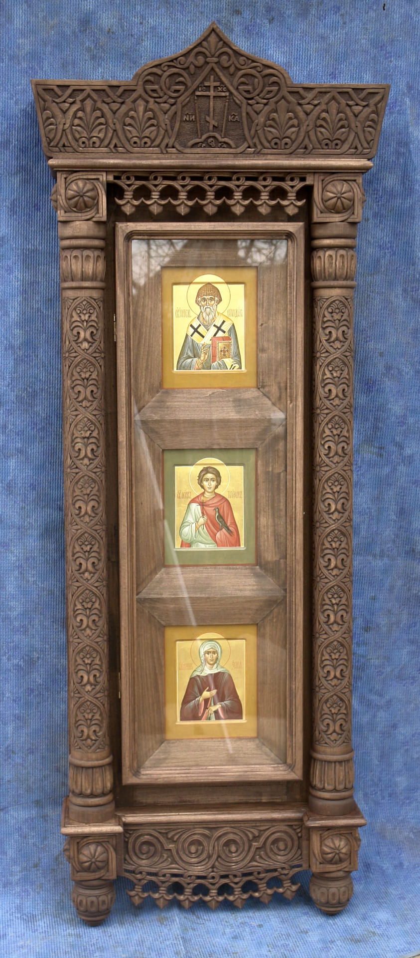 Киоты и резьба